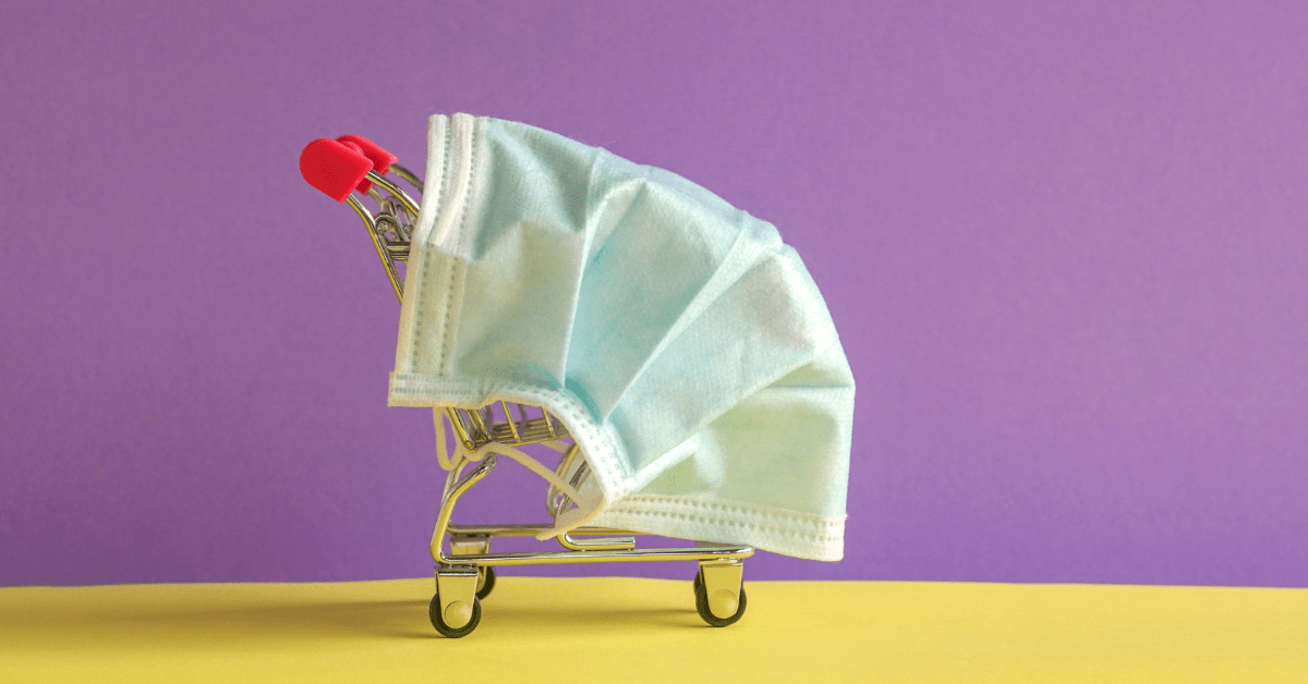 স্বাস্থ্যবিধি মেনে দোকান খুলতে দেওয়ার দাবি